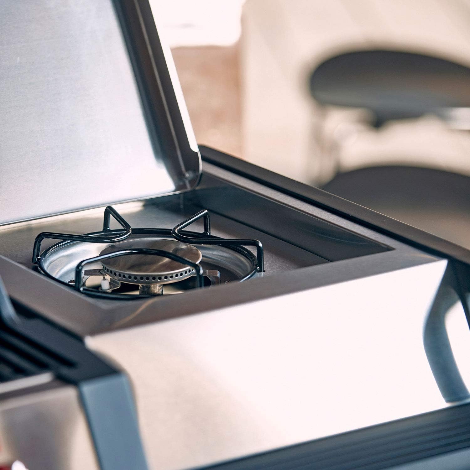 Enders® Monroe Pro Black 4 IK Turbo Gas Grill, 4-Burner, Infrared Back Burner, Side Burner, Enamelled Cooking Hood, Switch Grid™, Heat Range Burning System, 800 °C Turbo Zone™, Simple Clean™