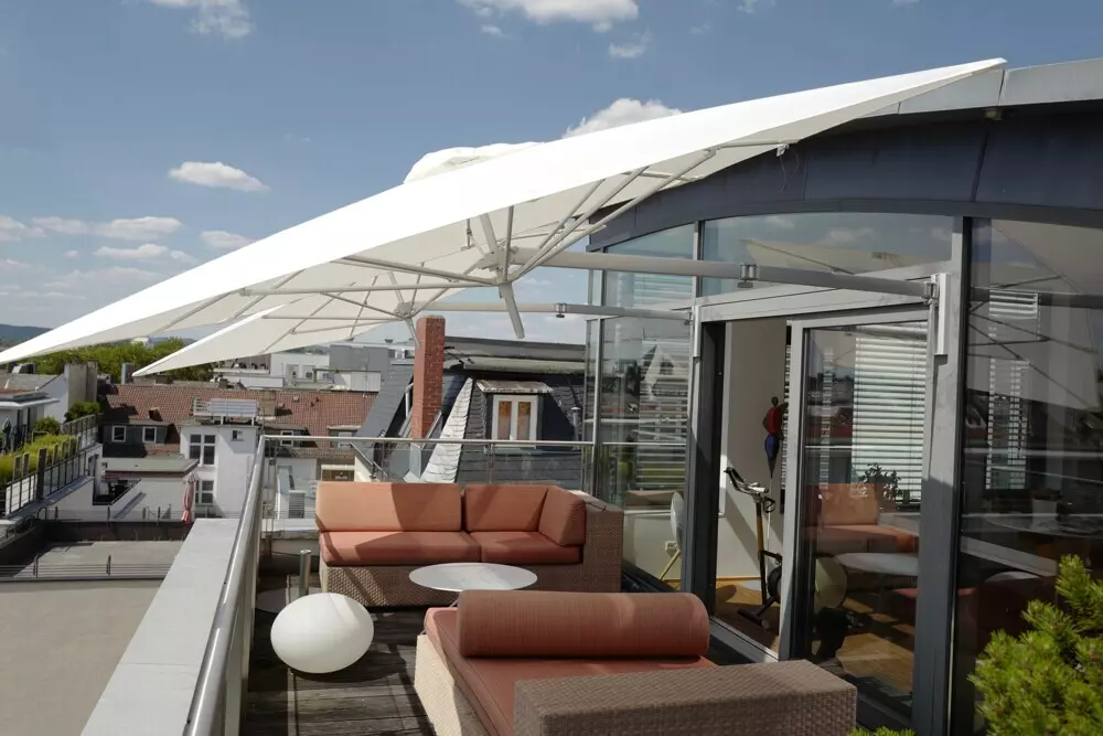 Umbrosa Paraflex Wall mounted umbrella round 3 m with beige canopy and neo arm 2 m