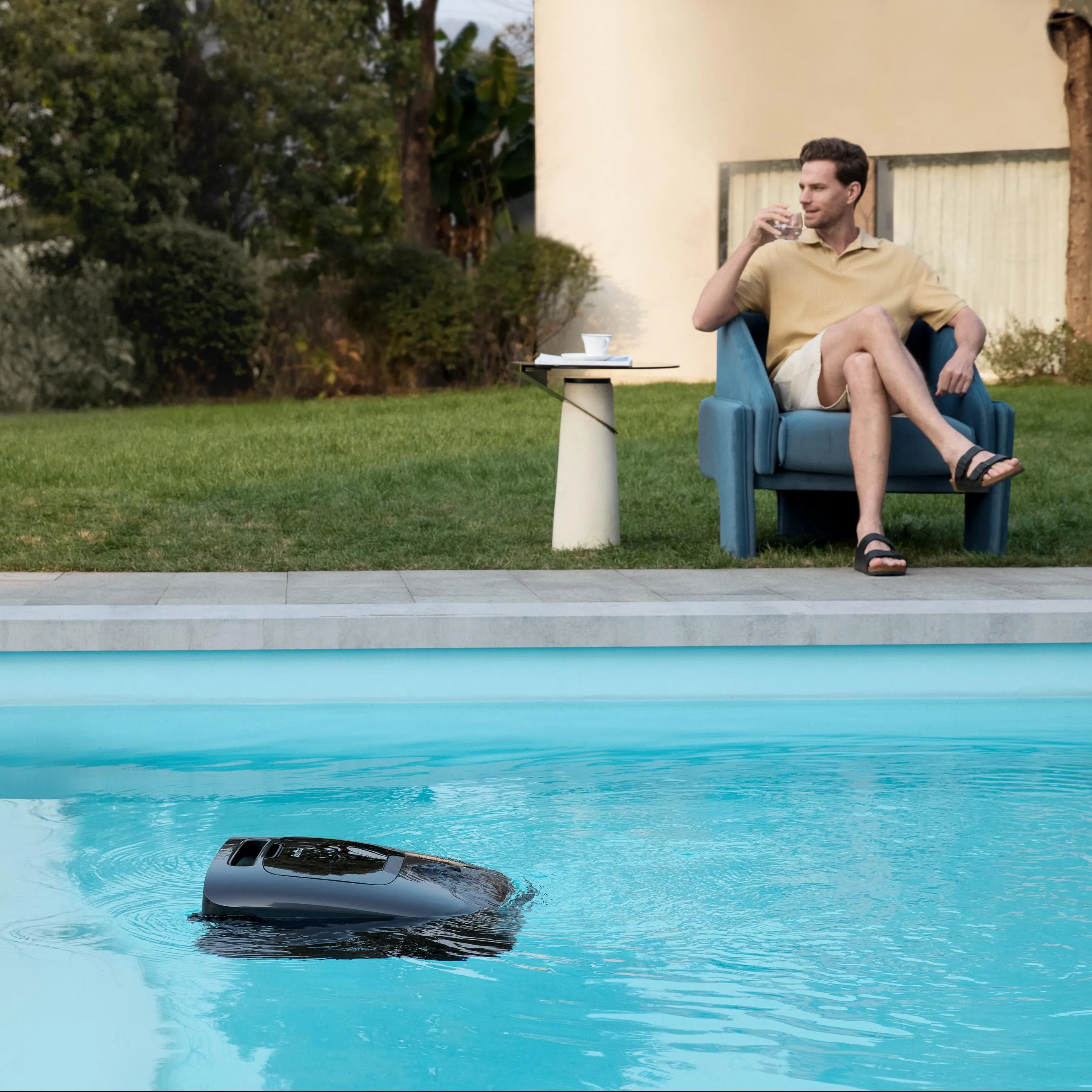 Robot nettoyeur de piscine sans fil Beatbot AquaSense® 2 Ultra