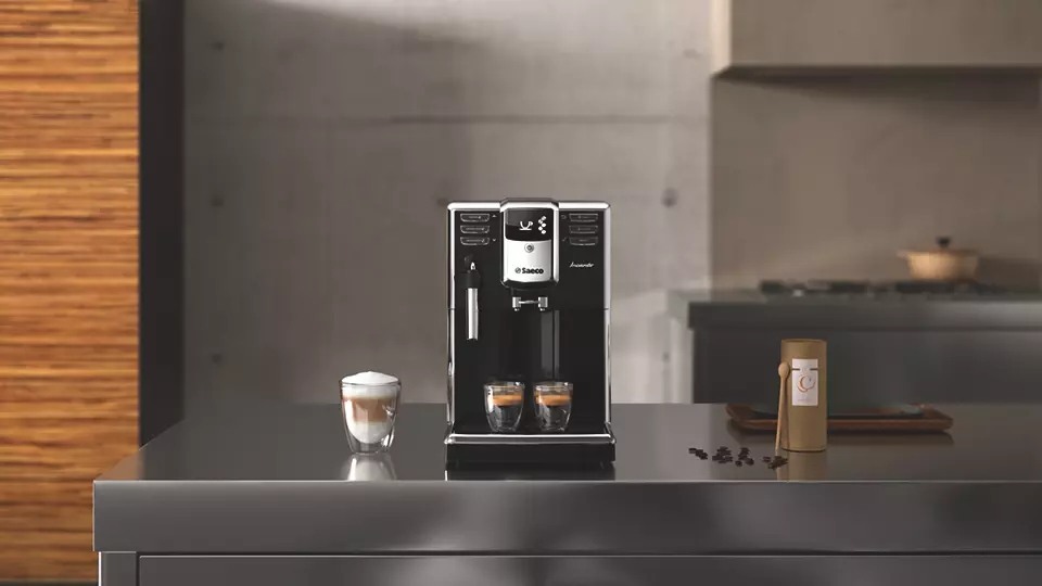 SUPER-AUTOMATIC ESPRESSO MACHINE
