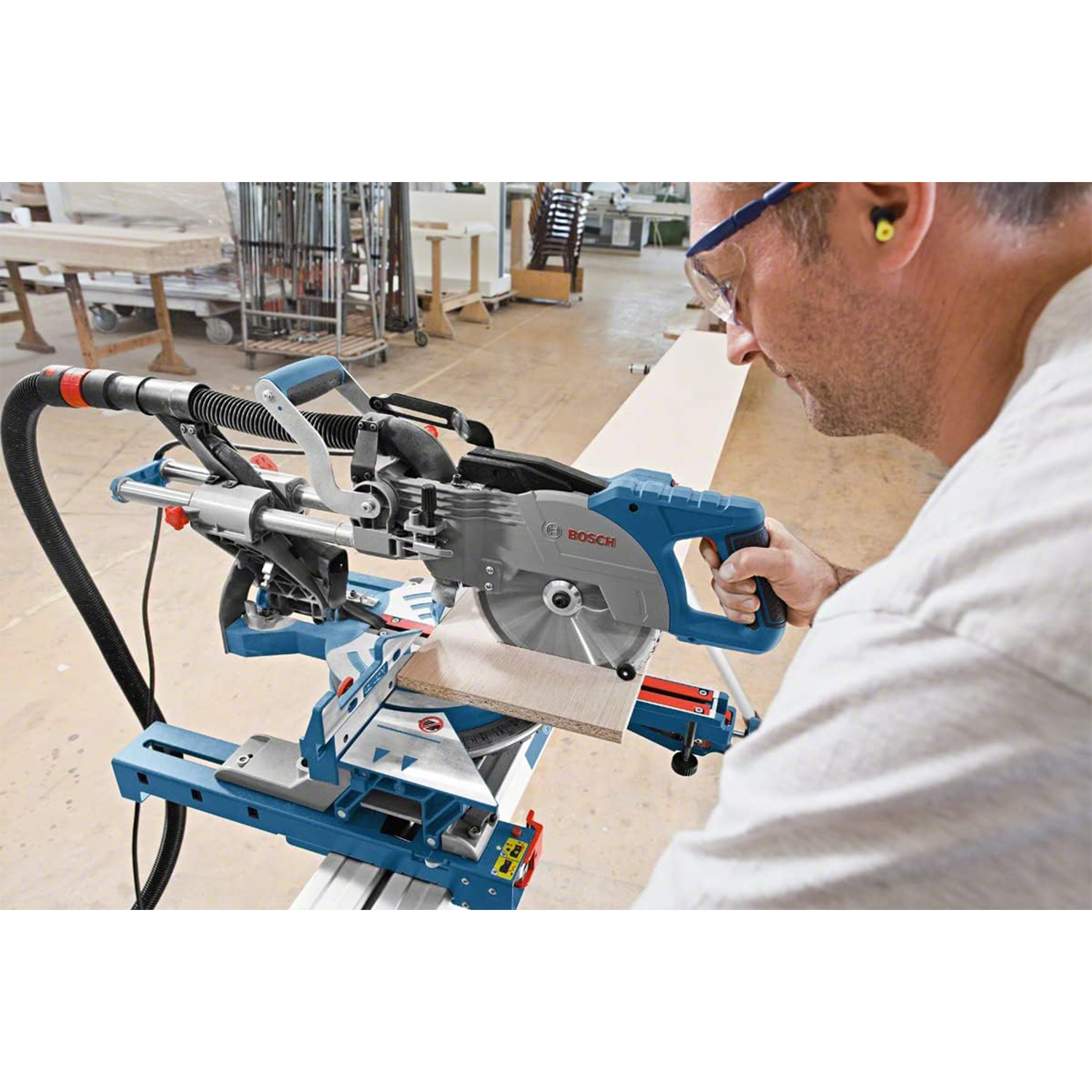 Bosch Professional GT GCM 8 SJL + GTA 2600 Scie à Onglet radiale châssis Professional, Bleu