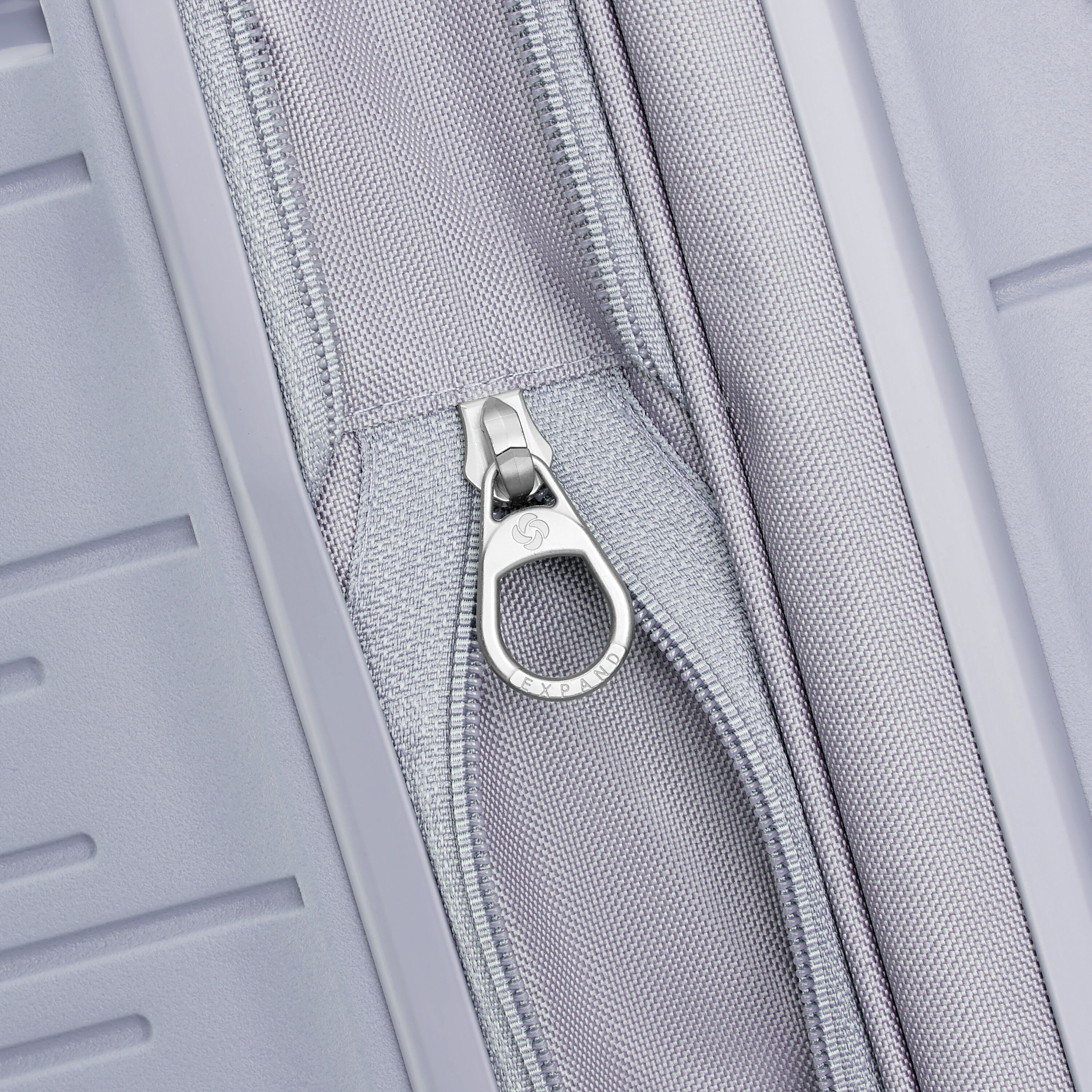 Samsonite ELEVATION PLUS CARRY-ON SPINNER