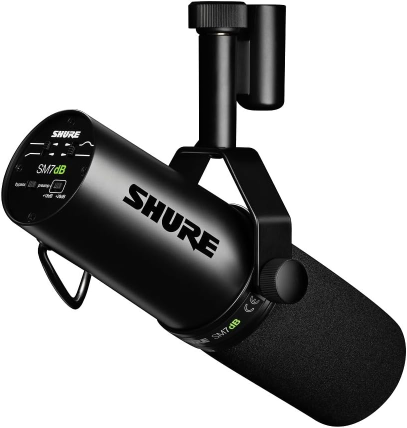 Shure SM7B Microphone Dynamique Cardioïde, Son Doux et Chaleureux pour Le Broadcast, Le Podcast ou L’Enregistrement