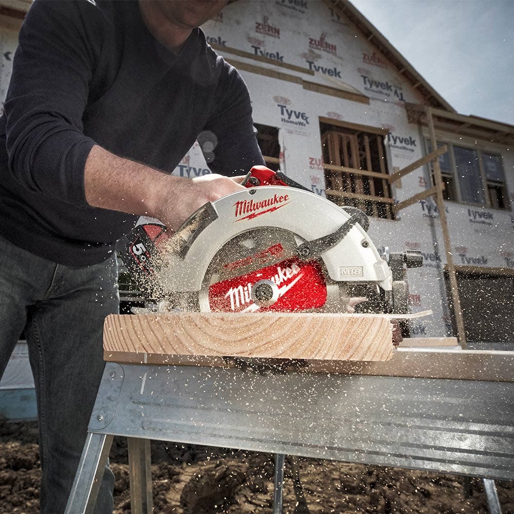 MILWAUKEE 18V Brushless 184mm Circular Saw Skin M18BLCS66-0