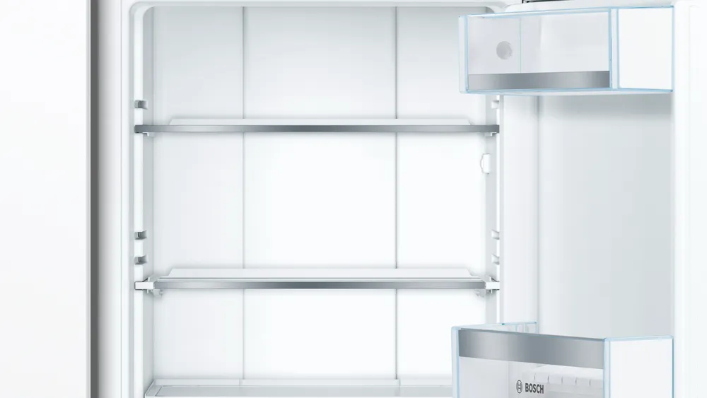 BOSCH Integrated Fridge Freezer [Energy Class E]