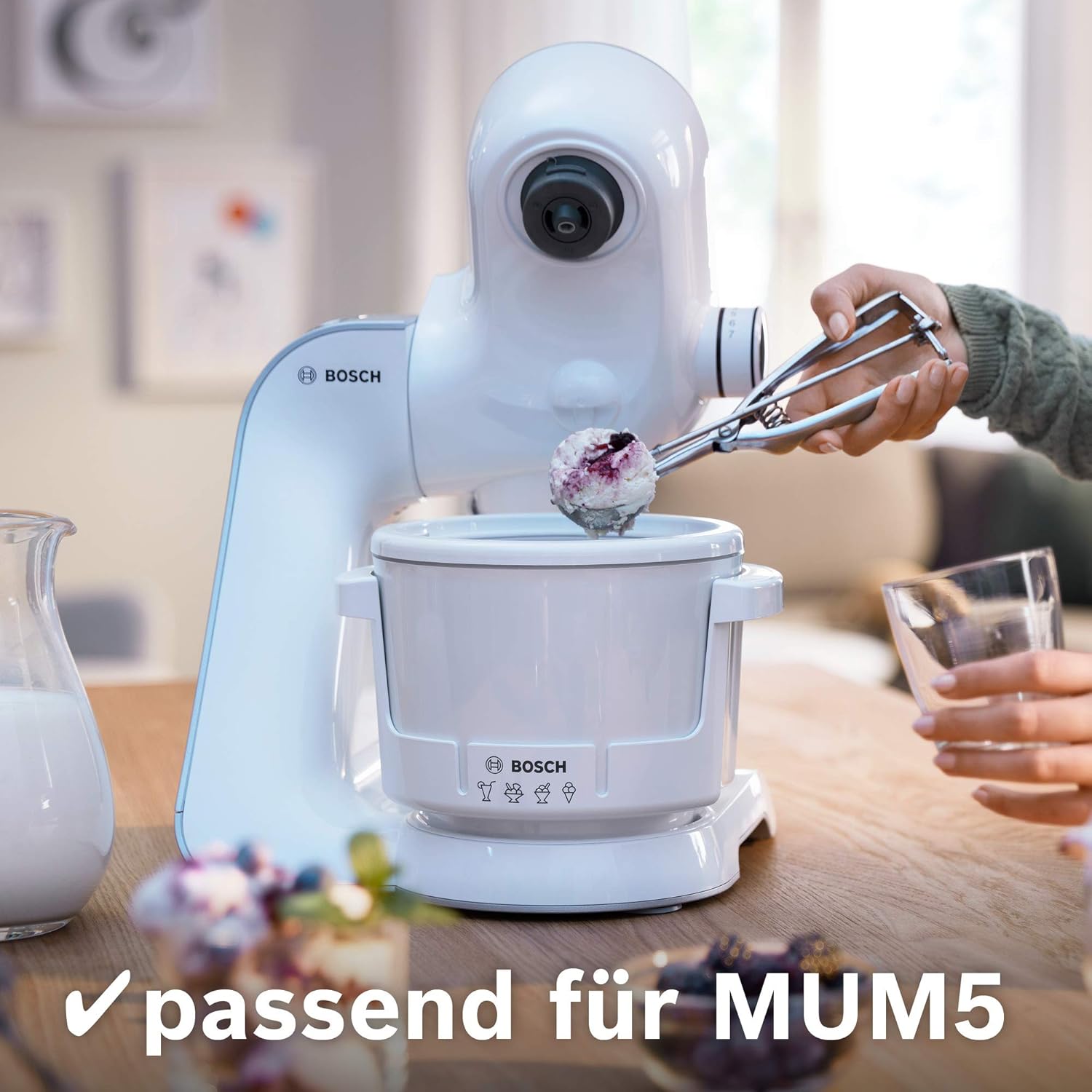 Bosch Series Food Processor MUM5XL72, integrated scale, 2x 3.9L & MUZ5EB2, 550ml bowl