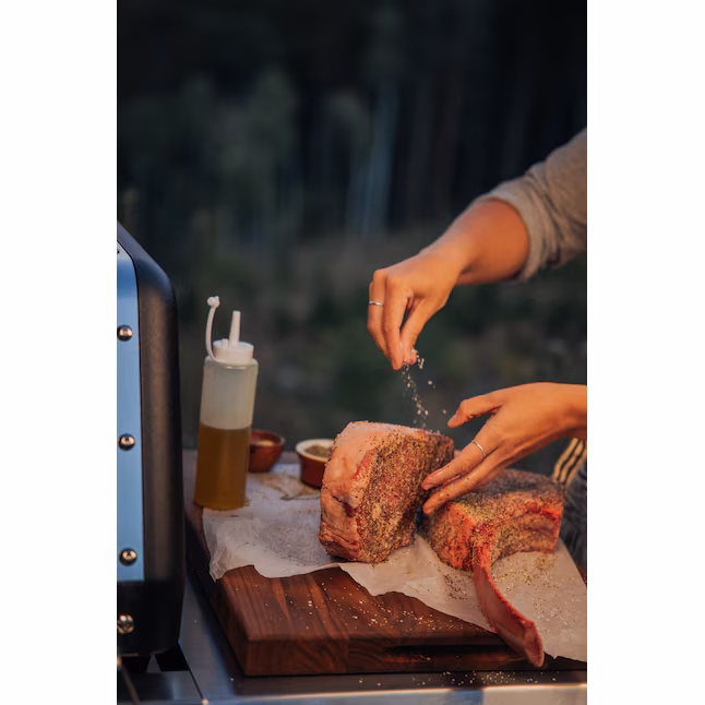 Weber Genesis E-435 Black 4-Burner Liquid Propane Gas Grill with 1 Side Burner