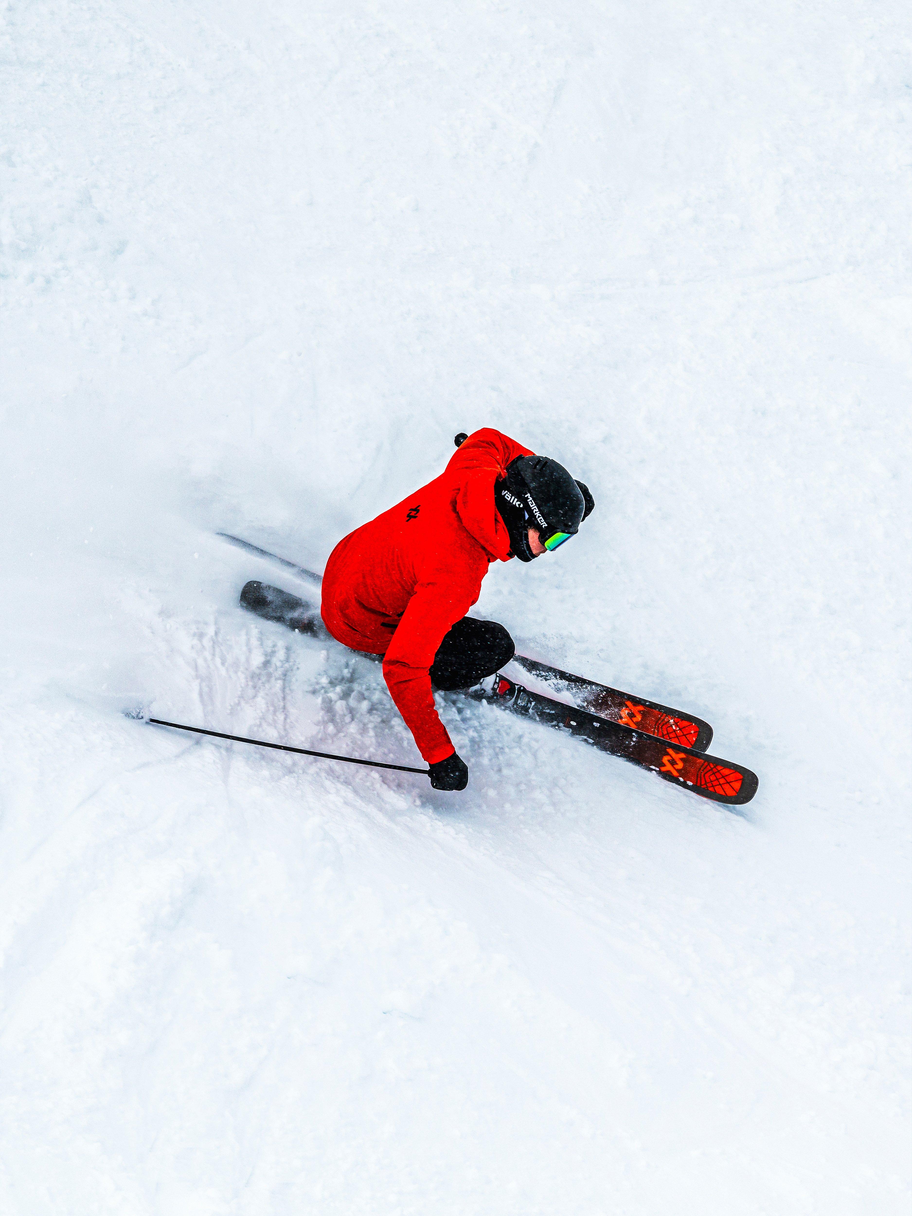 Vlkl Mantra 102 Skis 2025