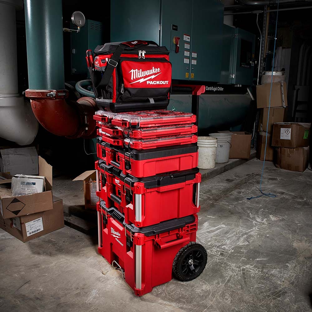 MILWAUKEE PACKOUT™ Cooler Bag 48228302