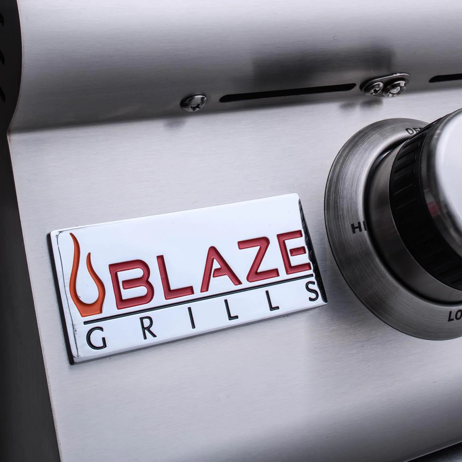 Blaze Premium LTE 32-Inch 4-Burner Propane Gas Grill With Rear Infrared Burner & Grill Lights - BLZ-4LTE2-LP