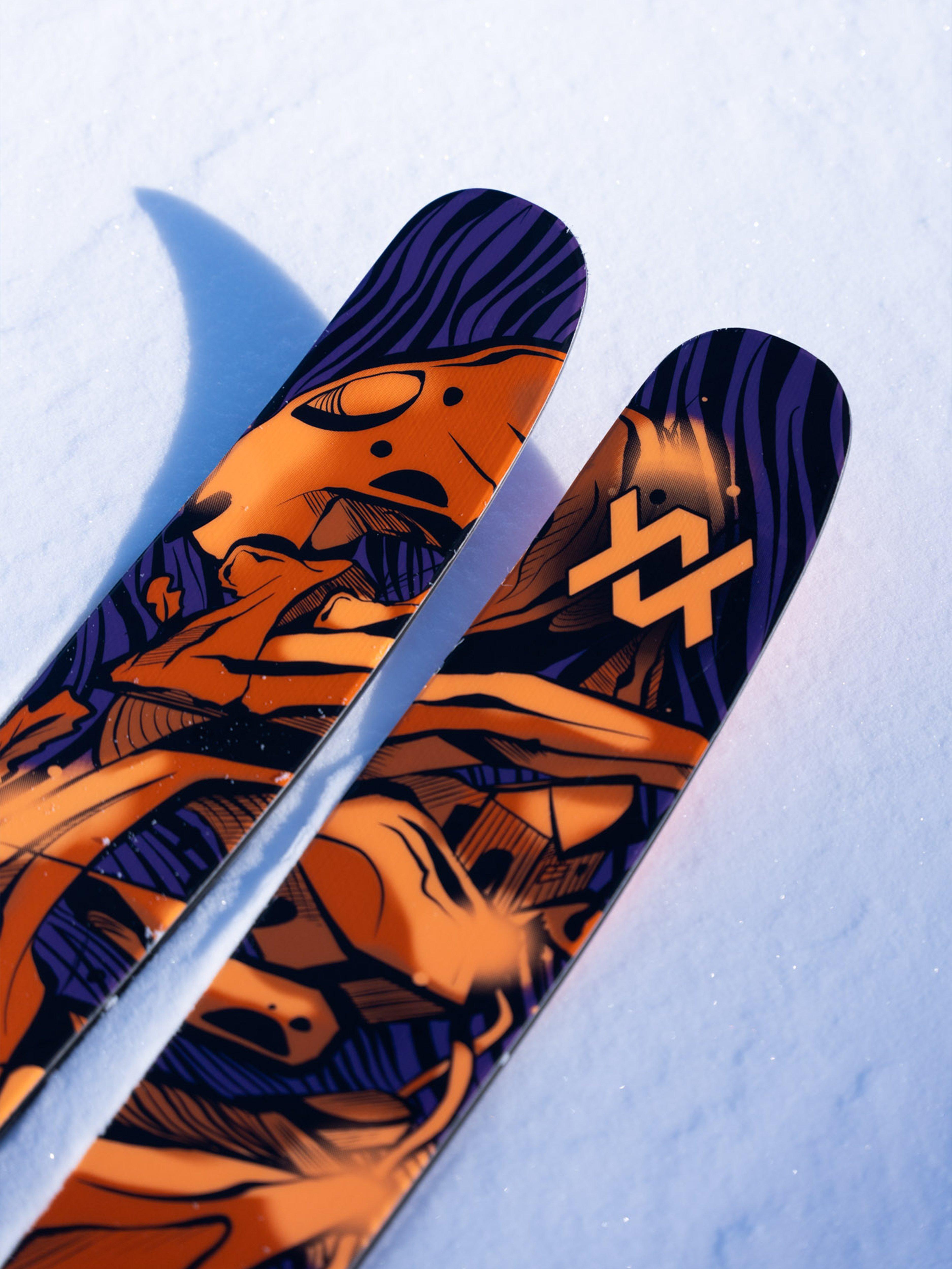 Vlkl Revolt 121 Skis 2025