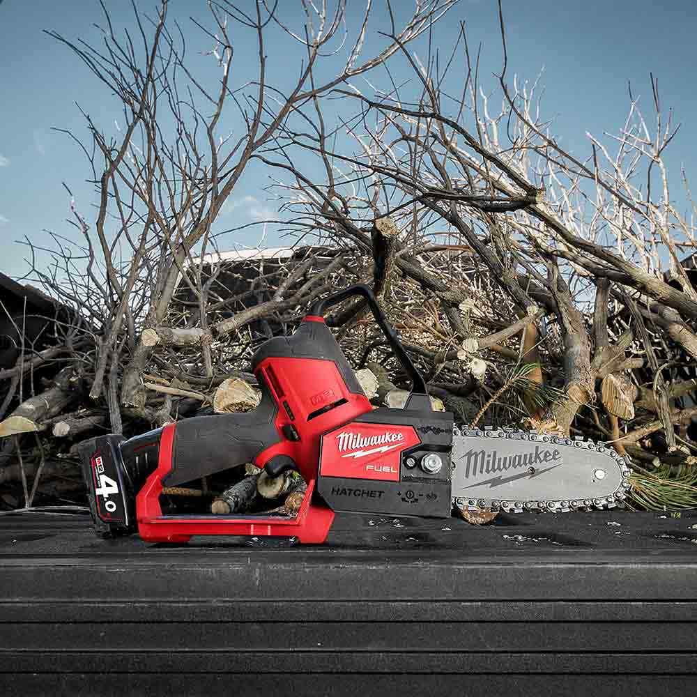 MILWAUKEE 12V FUEL™ HATCHET™ 6" Pruning Saw Skin M12FHS-0
