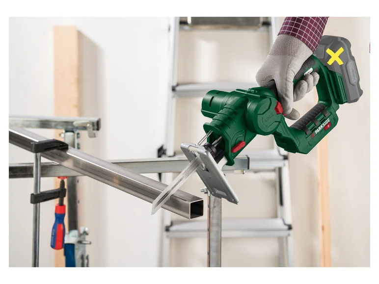 PARKSIDE Scie sauteuse et scie sabre sans fil 2en1 PSSSA 20 Li B2, 20 V