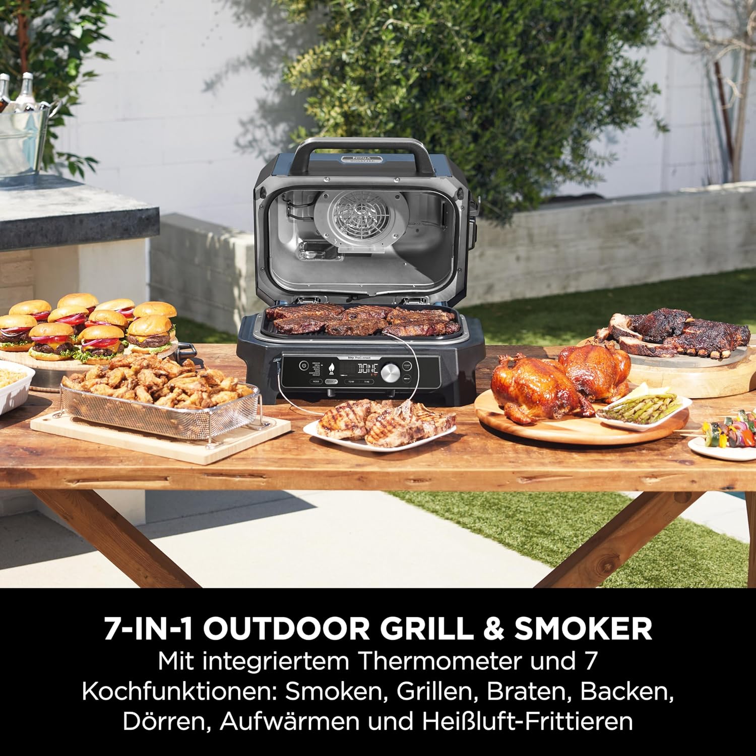 Ninja Woodfire Pro Connect XL Elektrischer BBQ Smoker Grill, App-Steuerung, digitaler Temperaturfühler, 7-in-1 Outdoor Grill elektrisch & Air Fryer mit Woodfire Pellets, wetterfest, Schwarz OG901EU