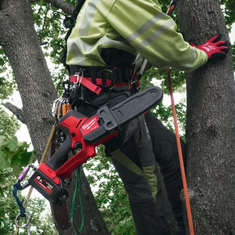 MILWAUKEE M18FHS20-503 M18 FUEL 20CM HATCHET PRUNING SAW