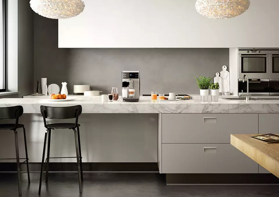 SUPER-AUTOMATIC ESPRESSO MACHINE