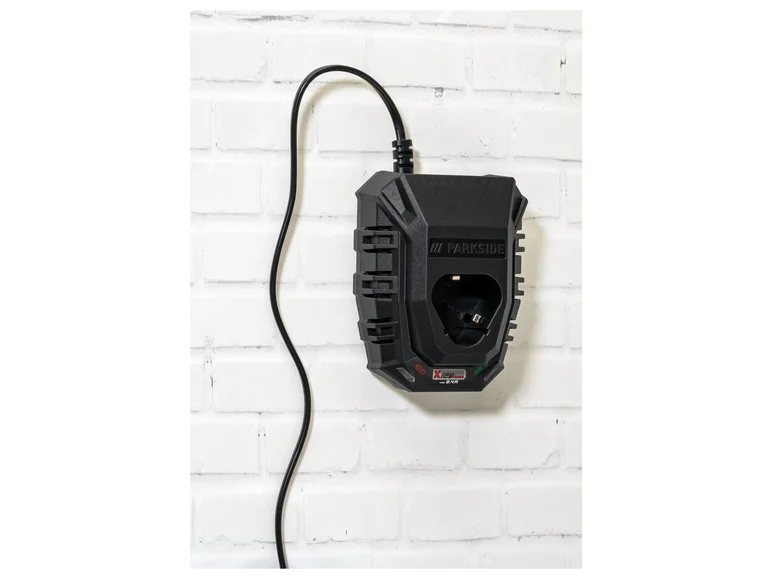 PARKSIDE Chargeur de batterie PLGK 12 A3, 2,4 A, 12 V