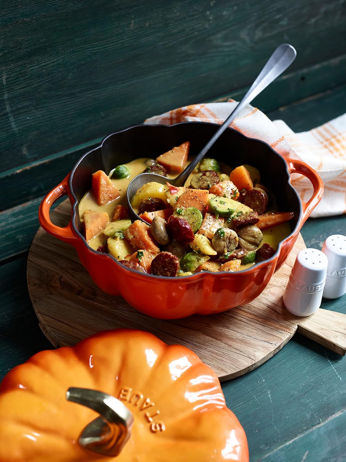 STAUB Pumpkin Cocotte, Cast Iron, Burnt orange, 3.5-qt