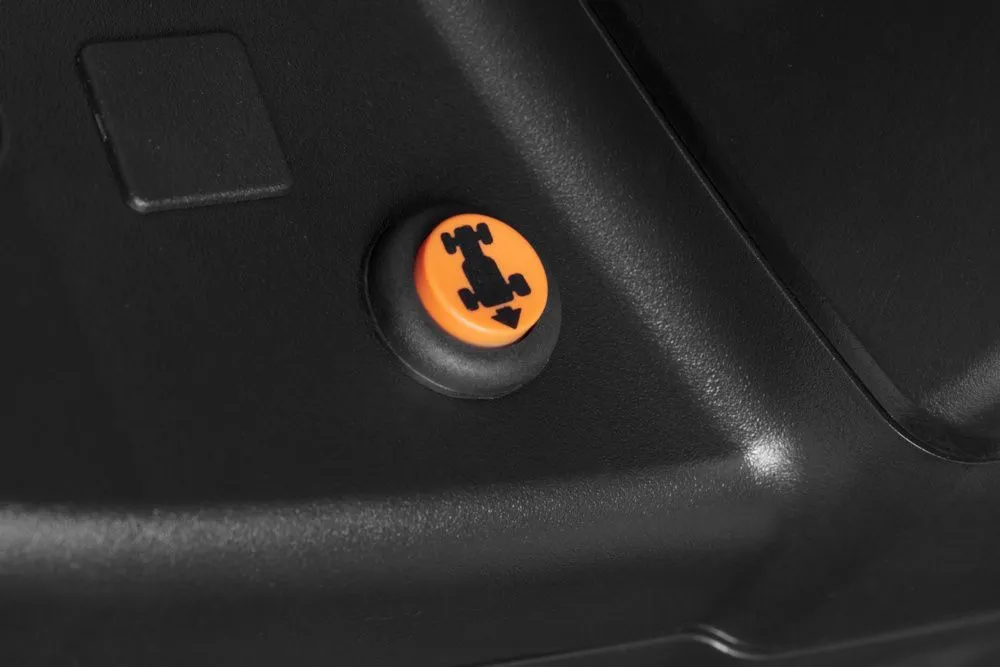 STIGA TORNADO 398 M Petrol Lawn Tractor