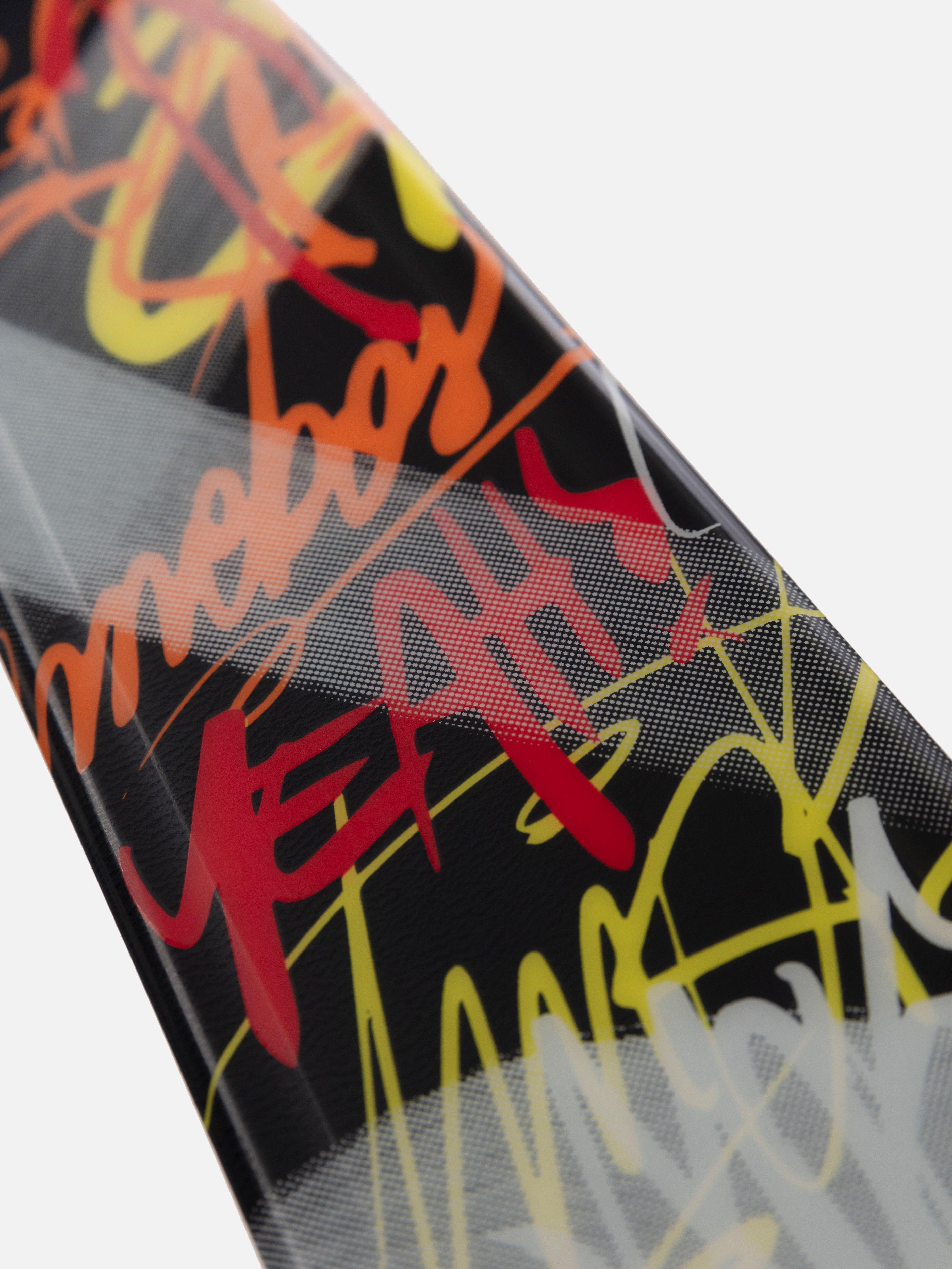 Vlkl Revolt 81 Skis 2025