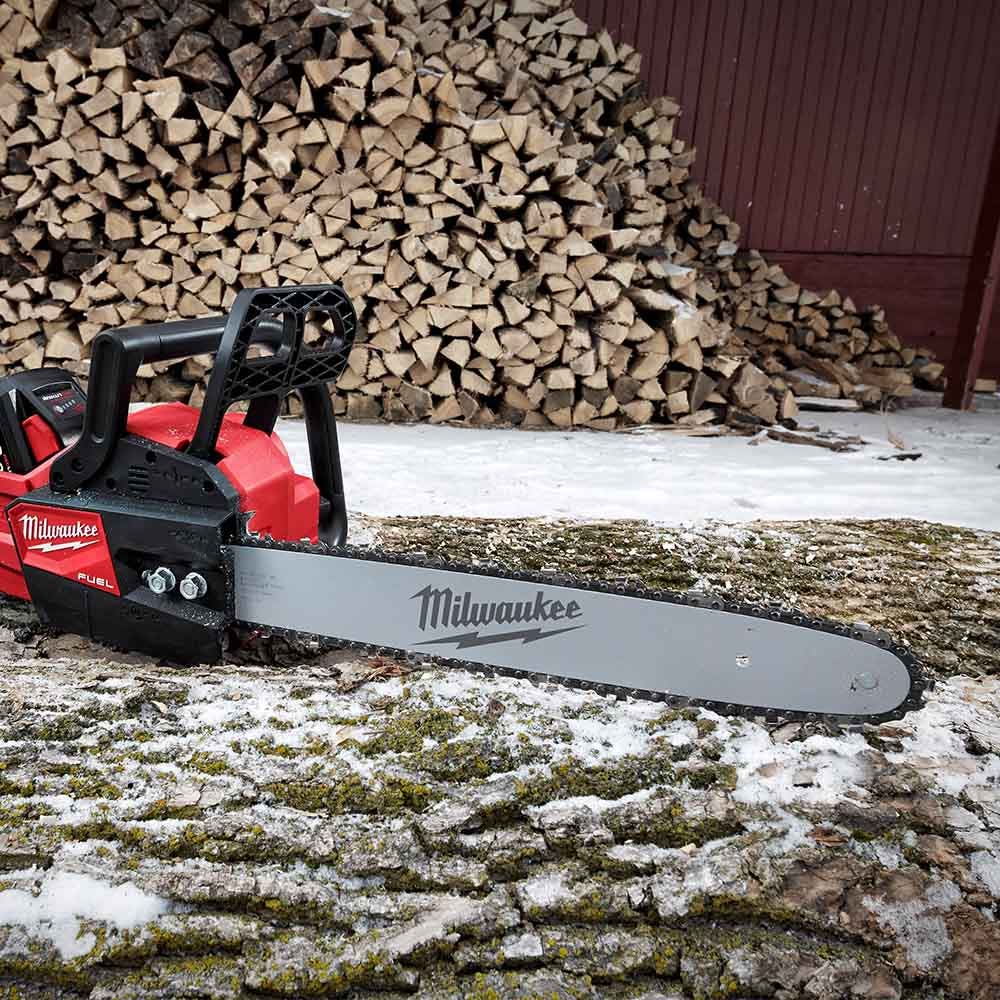 MILWAUKEE 18V FUEL™ 406mm Chainsaw Skin M18FCHS-0