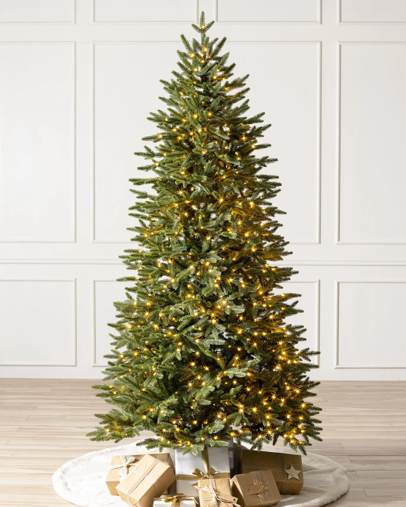 Artificial Christmas Trees – Silverado Slim