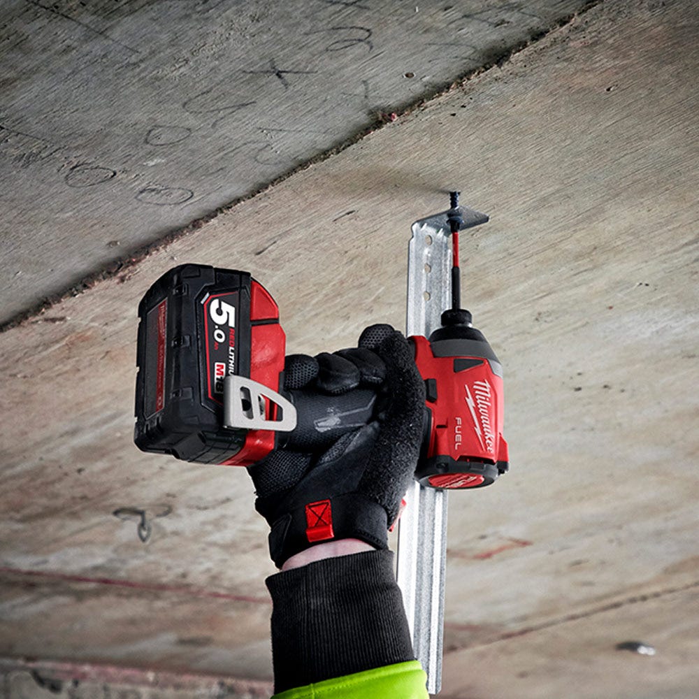 MILWAUKEE 18V Fuel™ 1/4" Hex Impact Driver Skin M18FID2-0