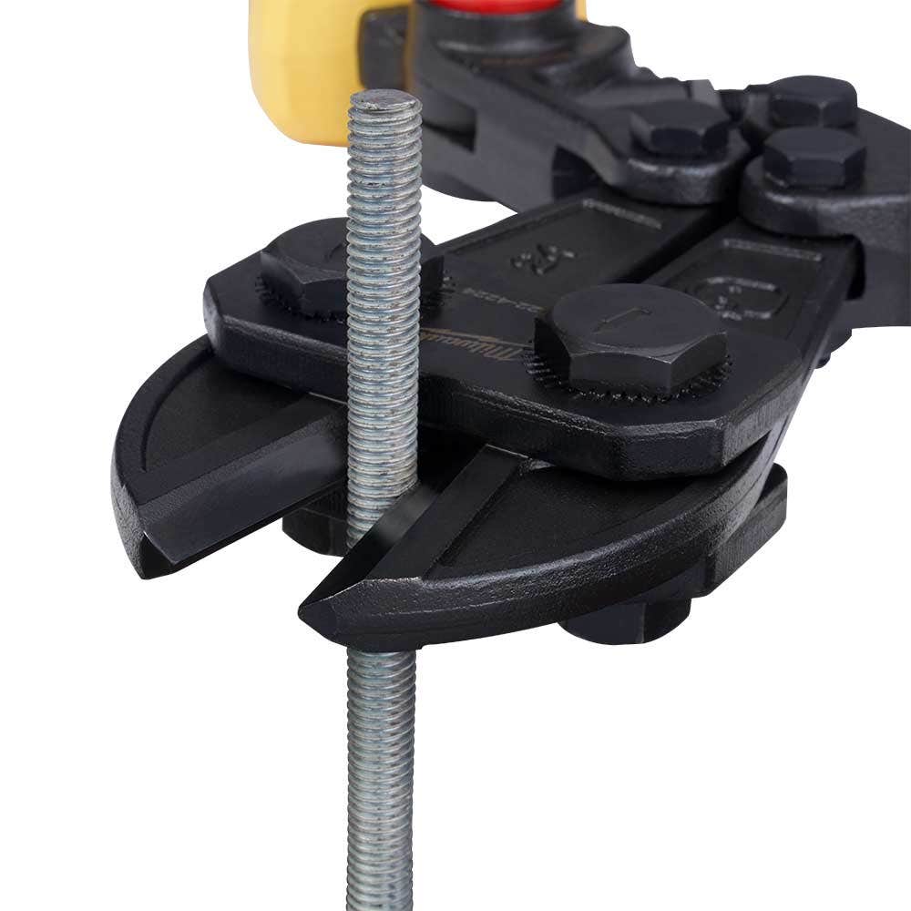 MILWAUKEE 600mm Fibreglass Non-Conductive Bolt Cutter 48224224