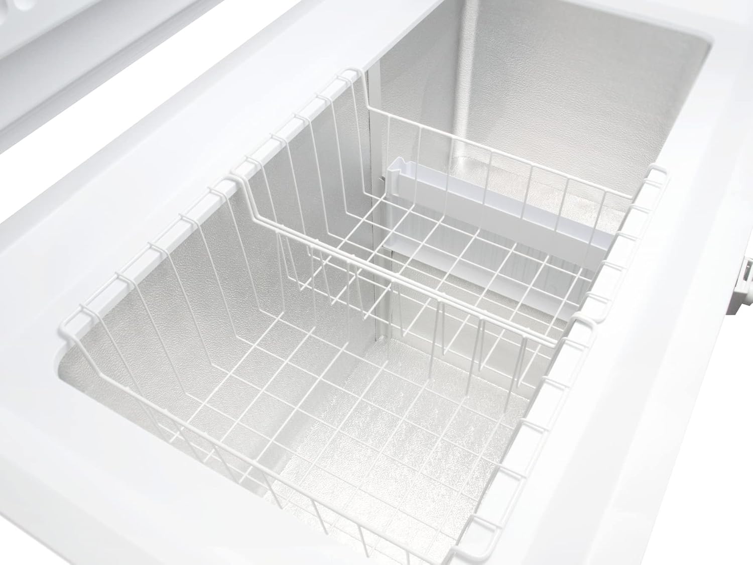 Bauknecht GT 219 A3 + freezer / freezing: 215 L / super freezing / SapceMax / interior lighting / ECO energy saving / child safety [Energy Class C]