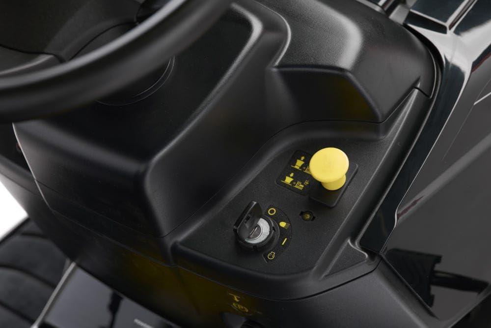 Alpina AT3 98 A Lawn Tractor - 98cm cutting deck, 352cc OHV engine, side discharge, 7 cutting heights