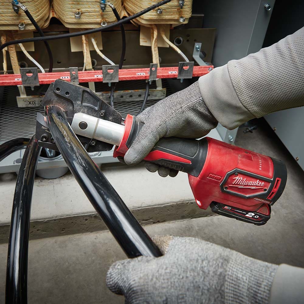 MILWAUKEE 18V 6T FORCE LOGIC Cable Cutter w. Jaw & Blade M18HCC-0C