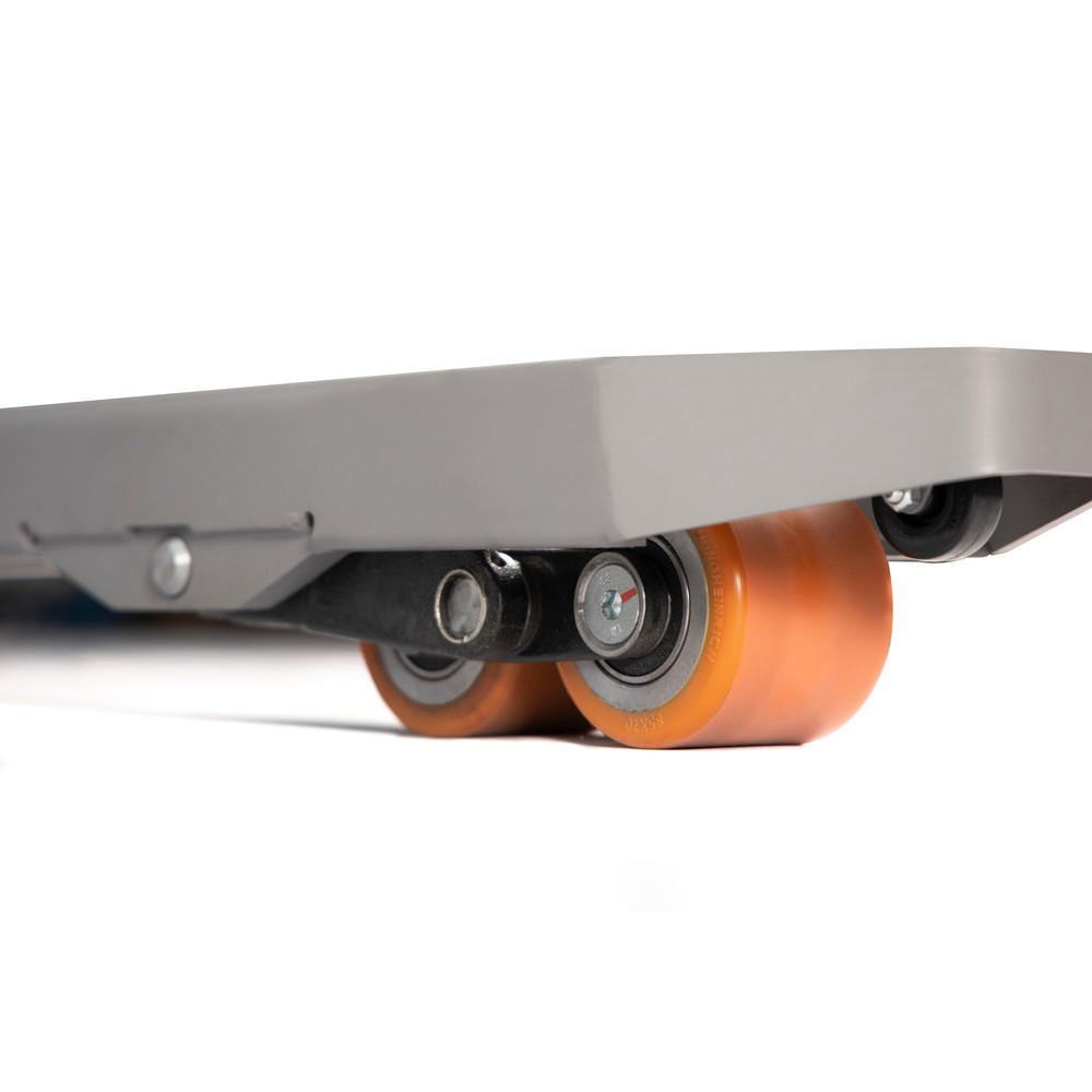 Jungheinrich EJE M15 electric pallet truck. load capacity 1.500 kg. fork length 1.150 mm