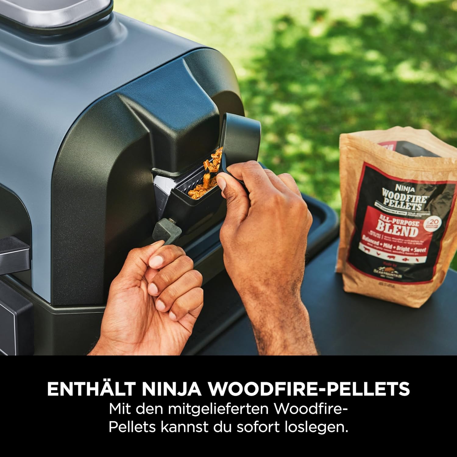 Ninja Woodfire Pro Connect XL Elektrischer BBQ Smoker Grill, App-Steuerung, digitaler Temperaturfühler, 7-in-1 Outdoor Grill elektrisch & Air Fryer mit Woodfire Pellets, wetterfest, Schwarz OG901EU
