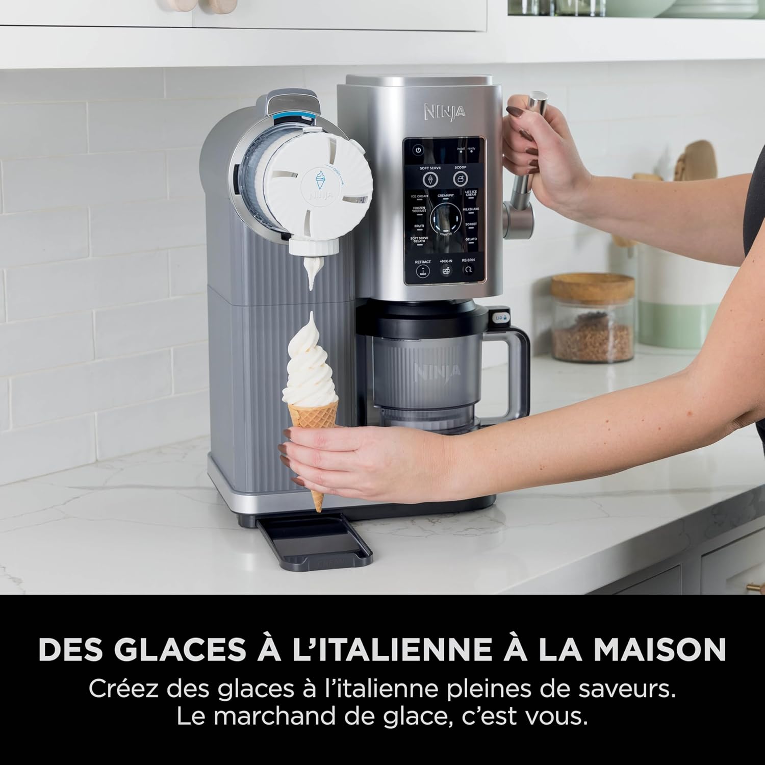 Ninja Swirl by CREAMi Sorbetière et machine à glaces avec 2 pots, 13 modes pour réaliser crèmes glacées, glaces à l’italienne, gelatos, sorbets, milkshakes, option Extra, Machine Gris platine, NC701EU