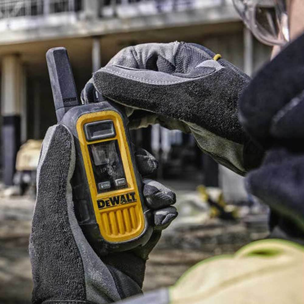 DEWALT Twin Pack 2-Way UHF Radio Set DXAC800