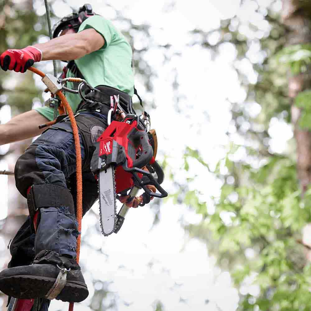 MILWAUKEE 18V FUEL™ 305mm (12") Top Handle Chainsaw Skin M18FTCHS120