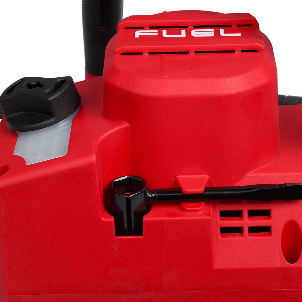 MILWAUKEE 18V FUEL™ 356mm ( 14") Top Handle Chainsaw Skin M18FTCHS140