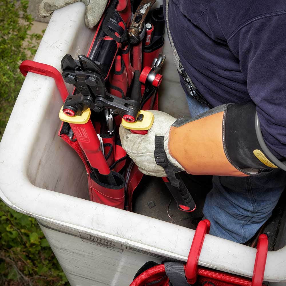 MILWAUKEE 600mm Fibreglass Non-Conductive Bolt Cutter 48224224