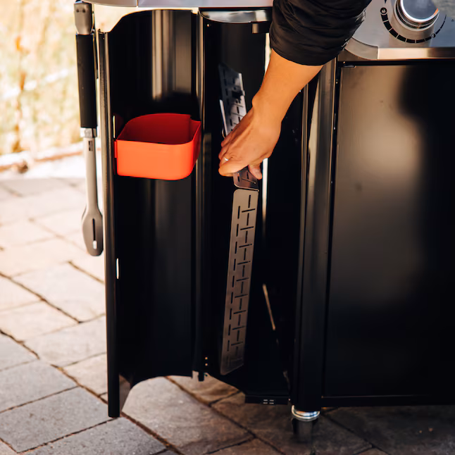 Weber Genesis E-435 Black 4-Burner Liquid Propane Gas Grill with 1 Side Burner
