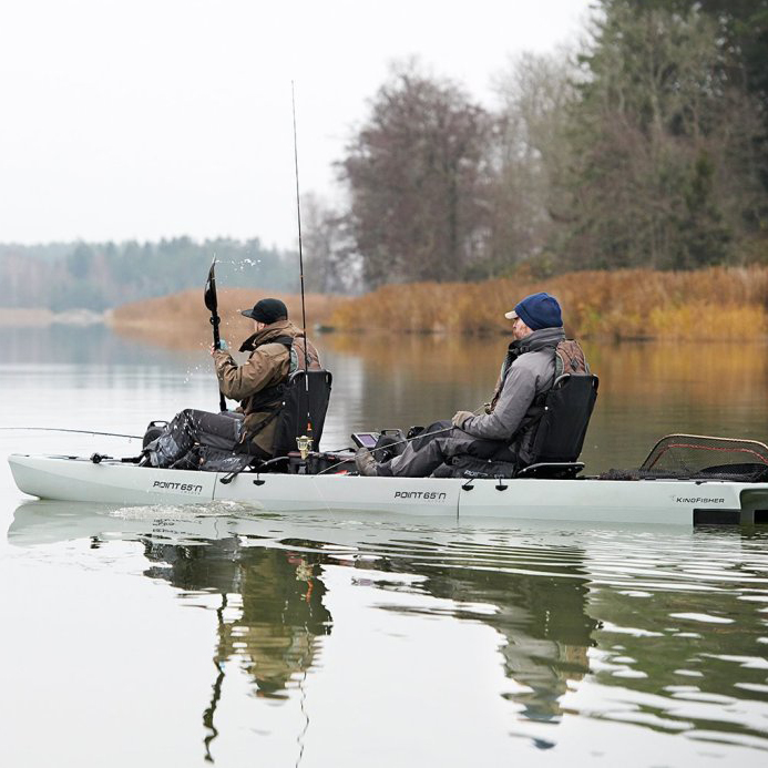 Modular three-body fishing kayak