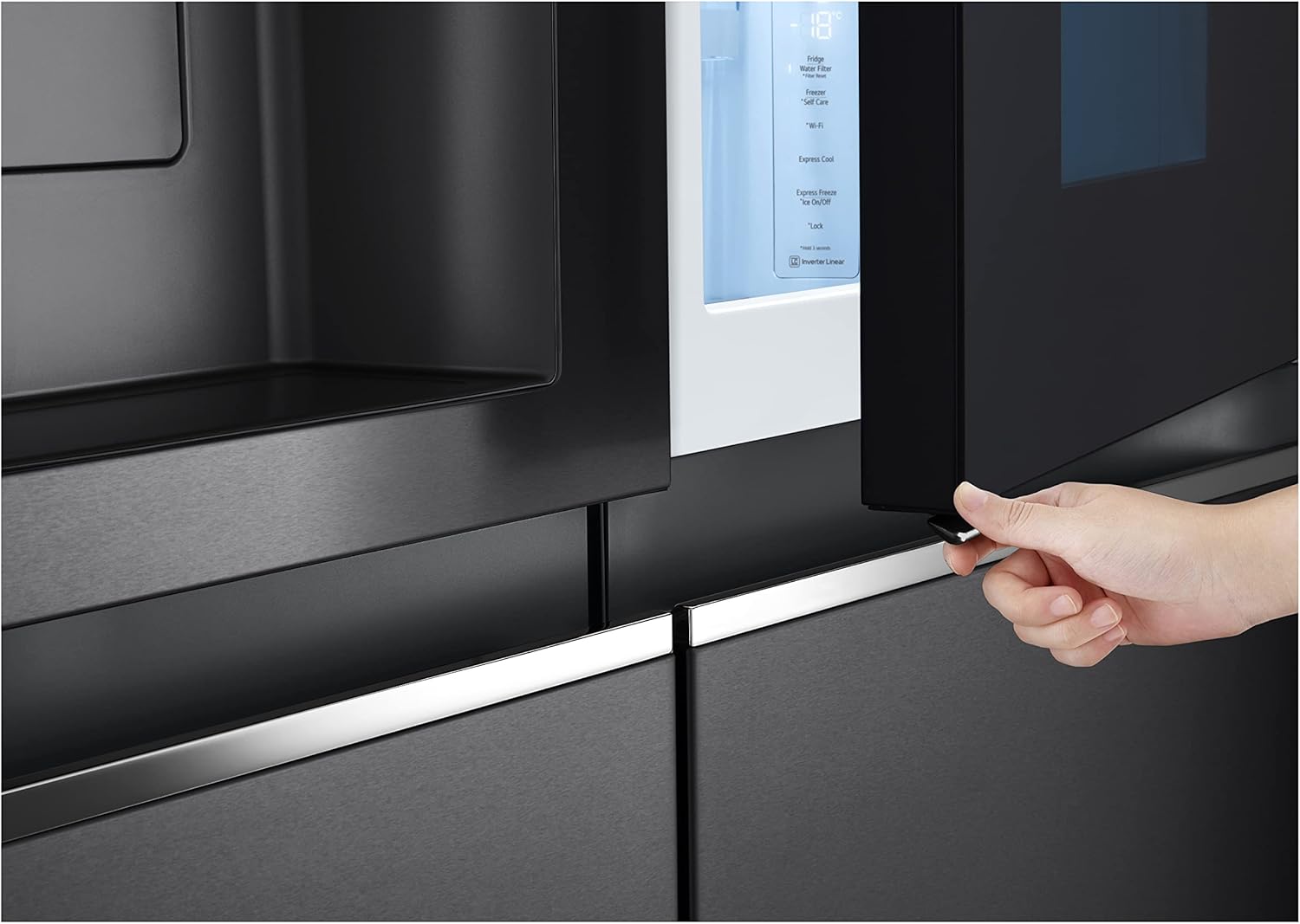 LG Electronics GSXV90MCAE Side-by-Side with InstaView Door-in-Door®, Ice, Crushed Ice and Water Dispenser, 635 Litre Capacity, Energy Efficiency Class E, Fixed Water Connection, Matt Black Steel [Energy Class E]