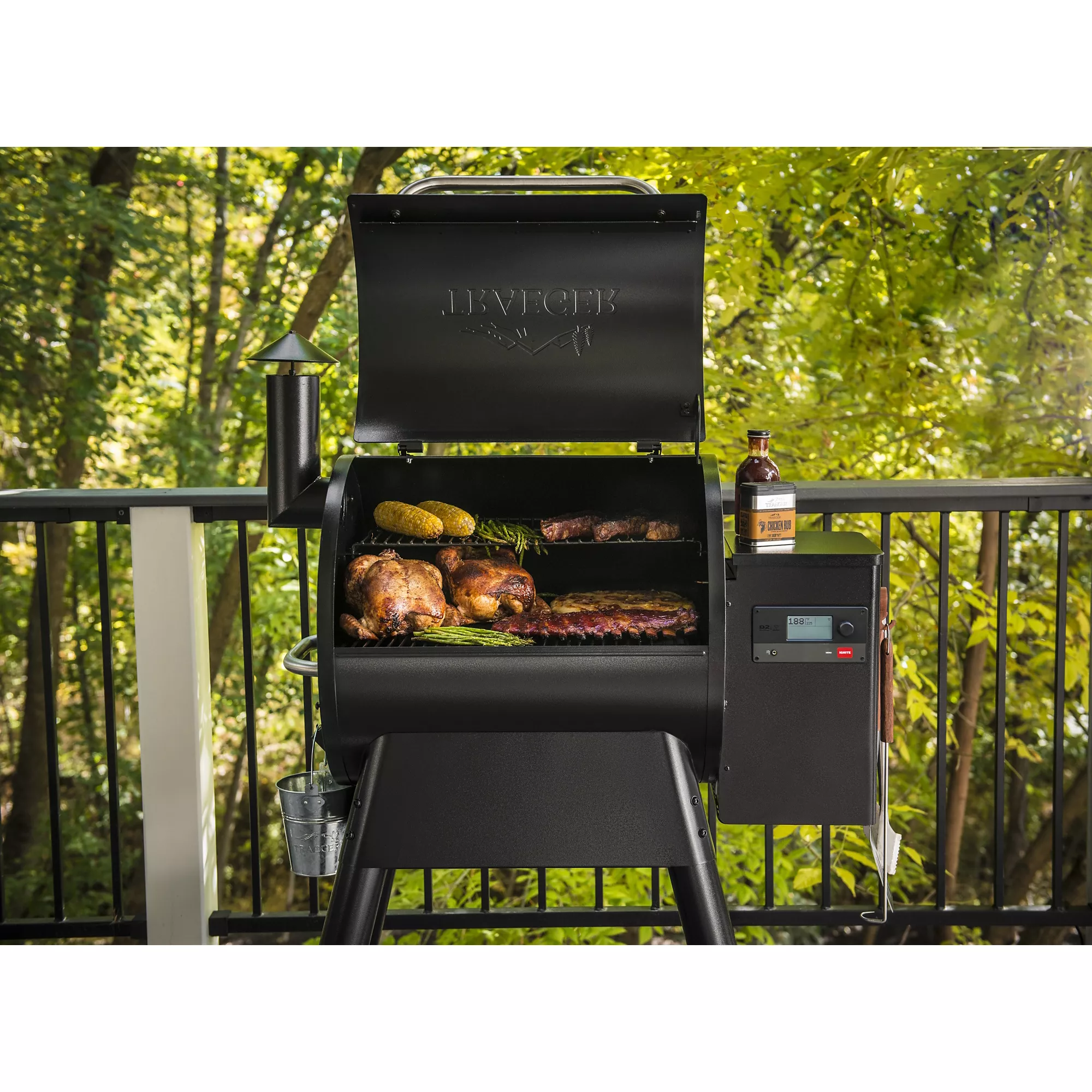 Pellet barbecue TRAEGER Pro 575 black