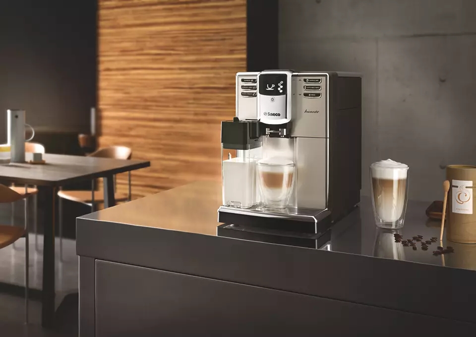 SUPER-AUTOMATIC ESPRESSO MACHINE