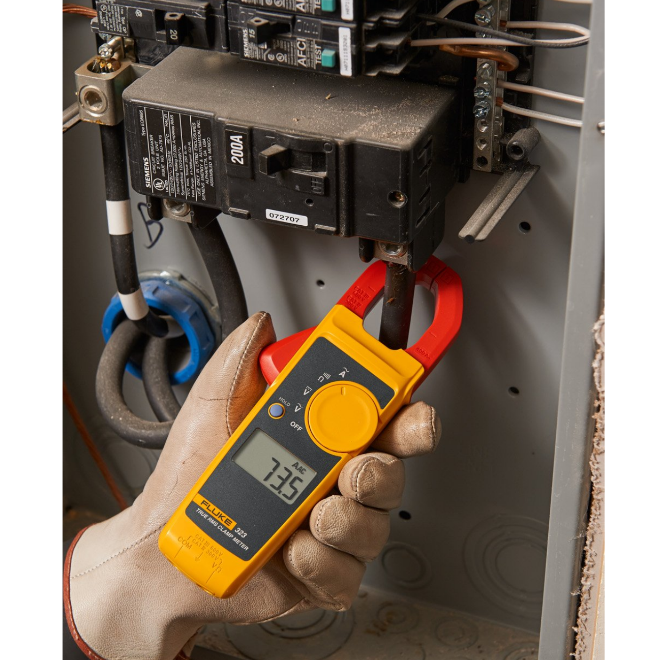 Fluke 117/323 Electrician's Multimeter Combo Kit