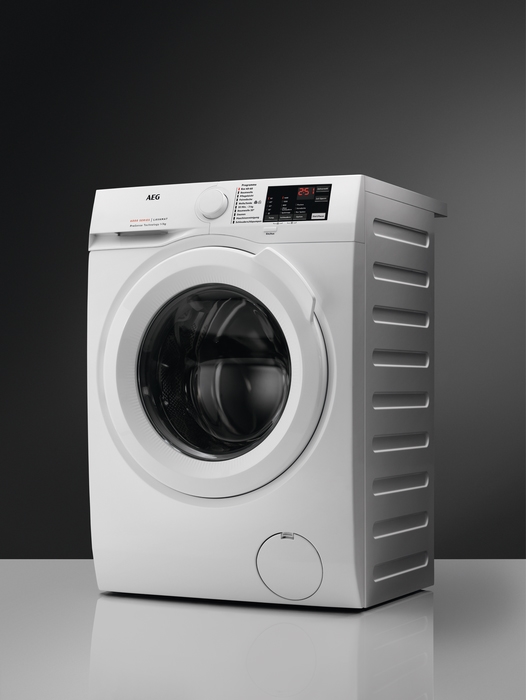 AEG washing machine L6FBI945 SERIES 6000 PROSENSE 9Kg 1400 rpm Class A
