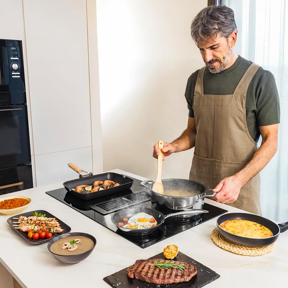 Cecotec Piano cottura a induzione Bolero Squad IH 4800 TotalFlex80. cappa aspirante integrata, 15 livelli di potenza, 7400 W, timer, forza di aspirazione 630 m3/h, tattile, blocco di sicurezza [Classe di efficienza energetica A]