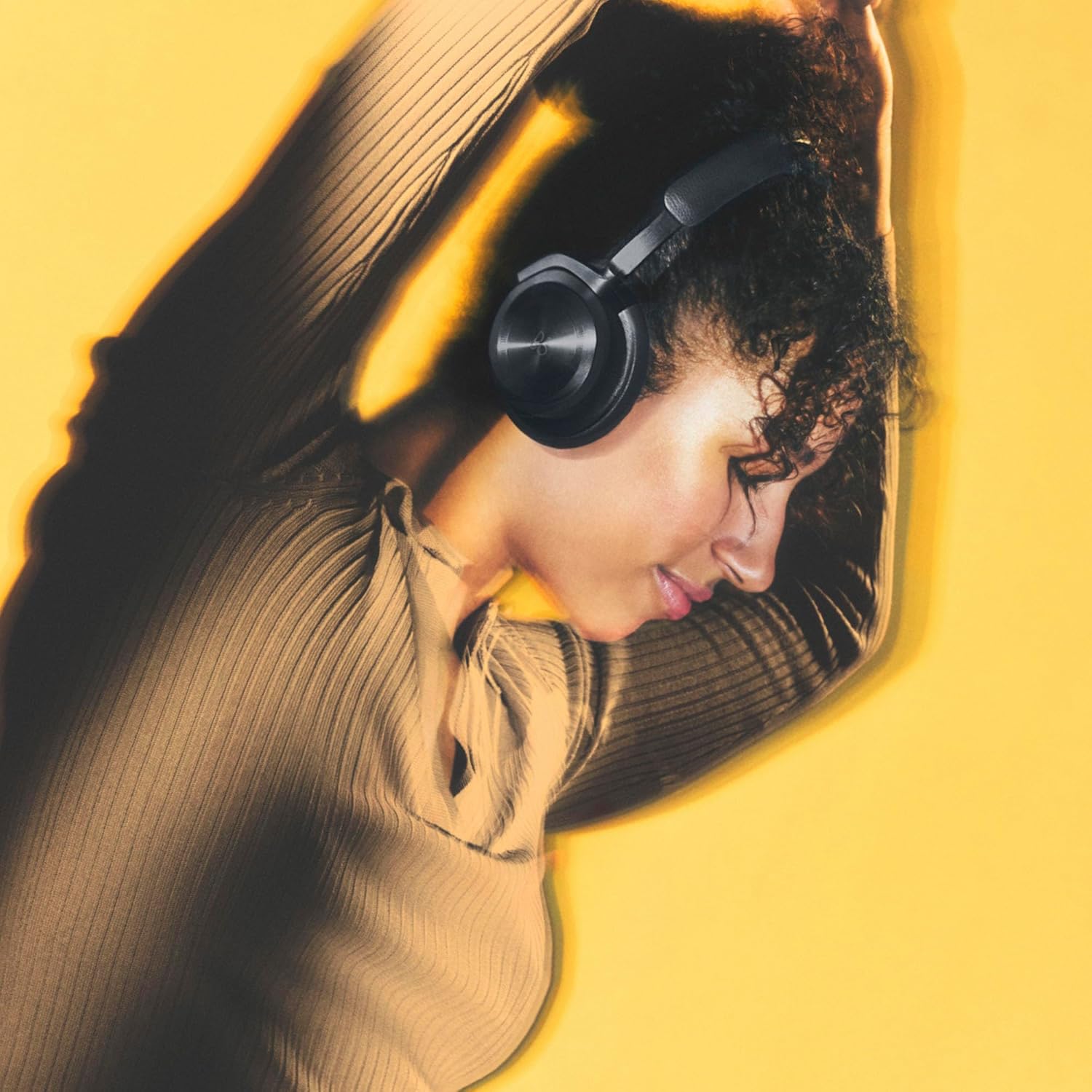 Bang & Olufsen Beoplay HX - Wireless Bluetooth Over-Ear Active Noise Cancelling Headphones with Microphone - Gold Tone, One Size