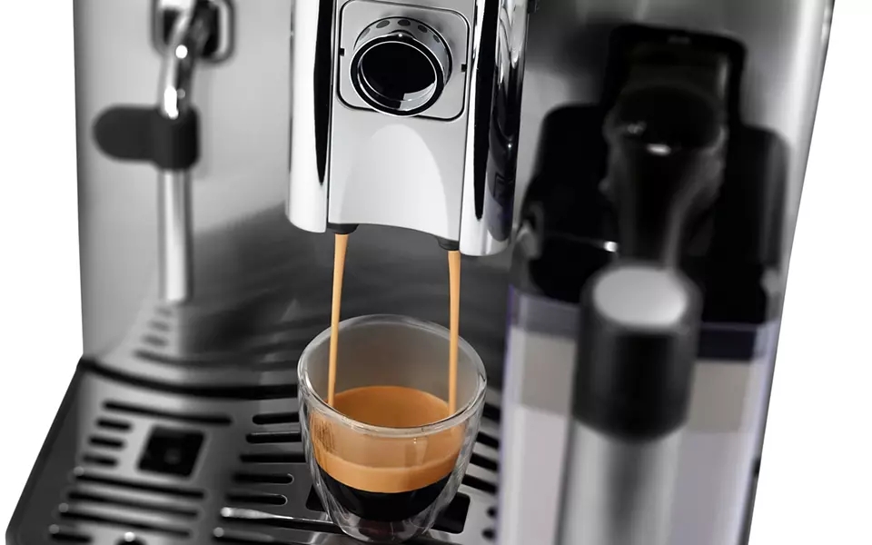 SUPER-AUTOMATIC ESPRESSO MACHINE