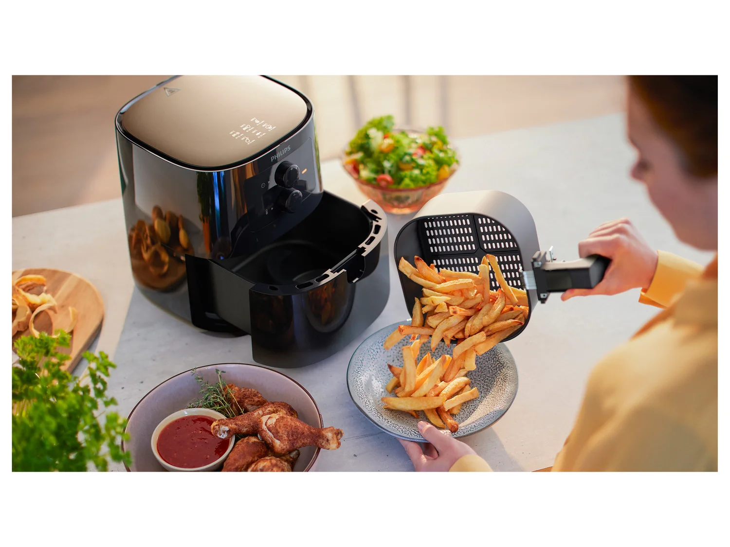 PHILIPS Essential Airfryer Compact HD9200/90, 1400 W