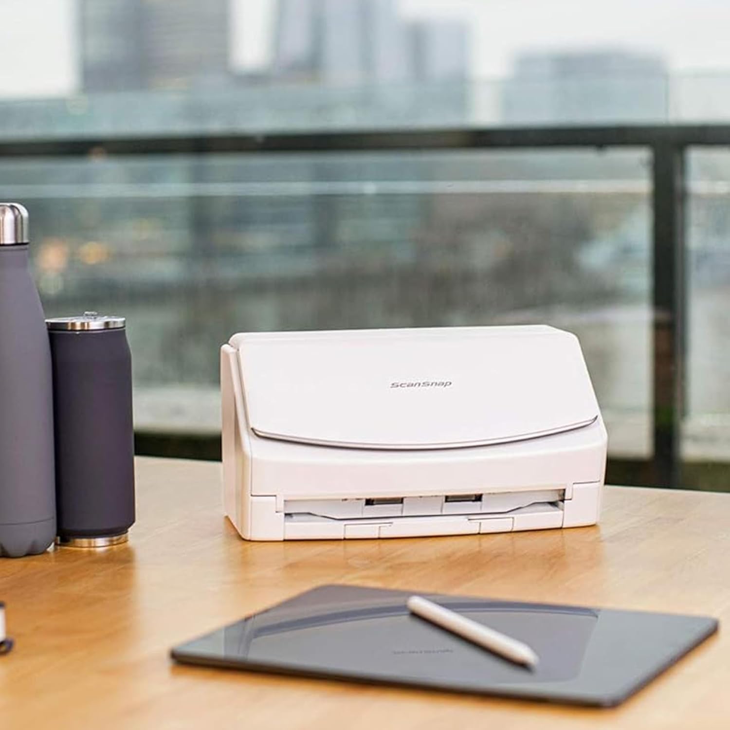 iX1600 ScanSnap Scanner (White) - A4, A5, A6, B5, B6, Business Card, Postcard, Letter, Legal and Custom, Duplex, Wi-Fi, USB 3.2, (40 Pages/80 Images/Min) with ADF, White, ADF, 40 ppm